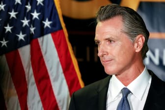 Gavin Newsom: Rund zwei Drittel der Kalifornier hat sich nach ersten Hochrechnungen für den demokratischen Gouverneur ausgesprochen.