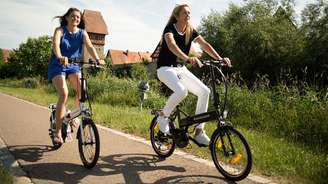Heute sind bei verschiedenen Shops E-Bikes von Zündapp, Prophete und Blaupunkt auf Tiefpreise reduziert.