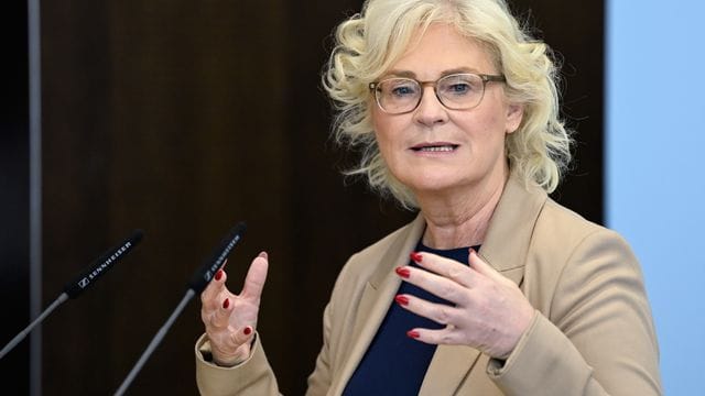 Christine Lambrecht (SPD)