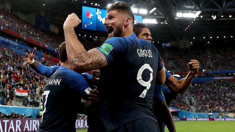Die Weltmeister aus Frankreich feiern ein Tor: Bald auch im Zweijahresrhythmus?
