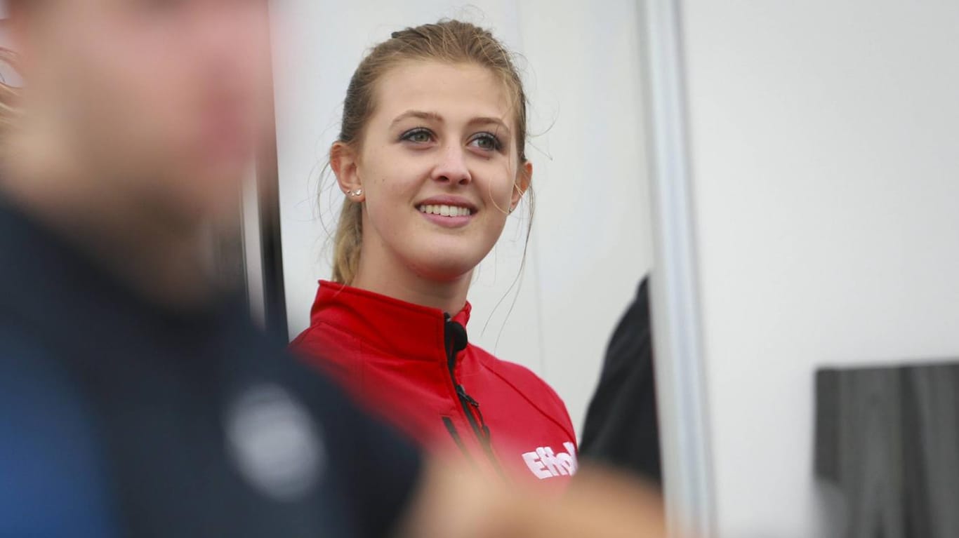 Gina-Maria Schumacher: Die Tochter des ehemaligen Rennfahrers ist mittlerweile 24 Jahre alt.