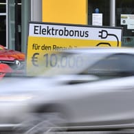 Satter Elektrobonus: Die Kaufprämie motiviert zum Umstieg aufs E-Auto. Aber ist jetzt der richtige Zeitpunkt?