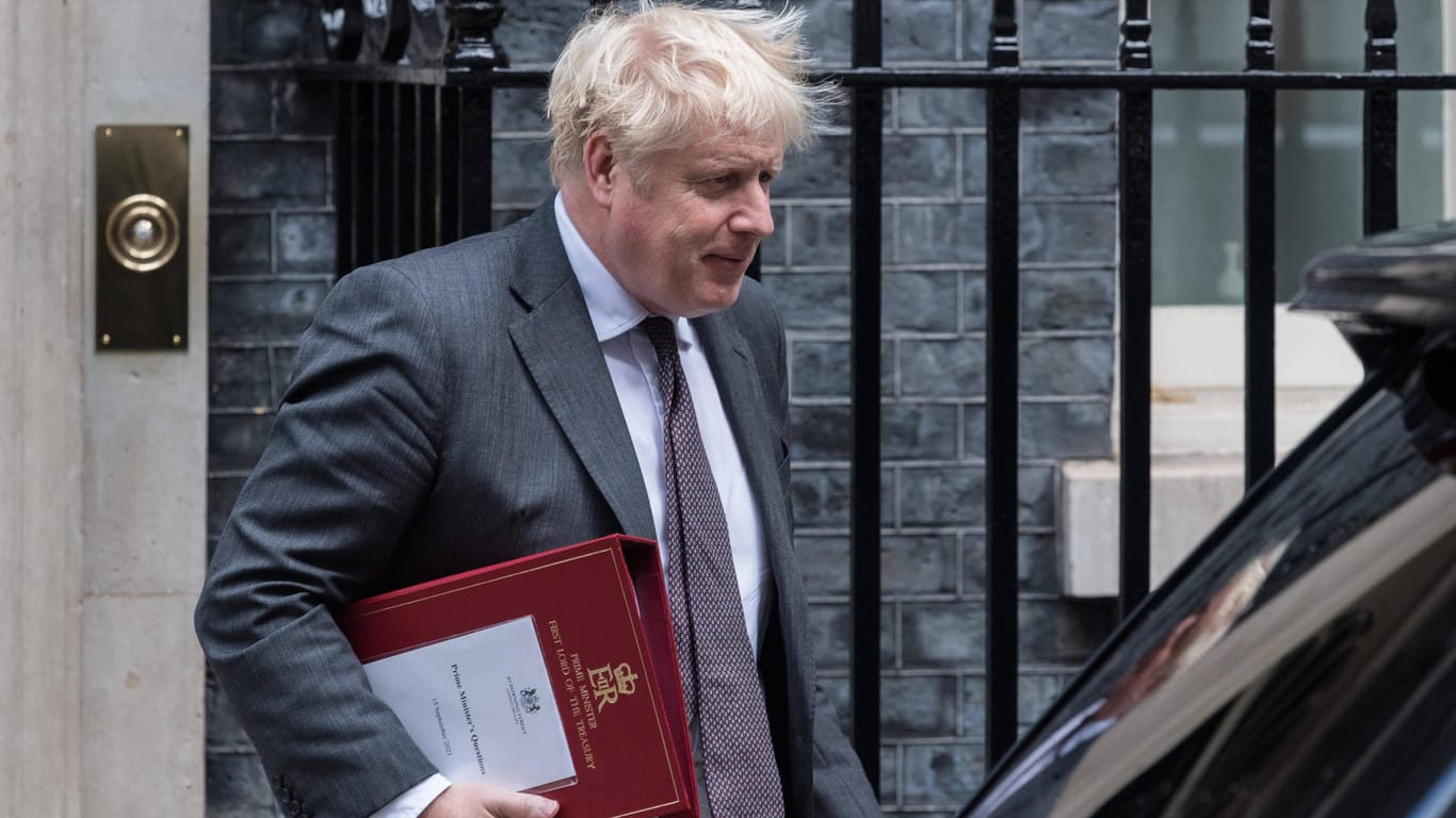 Der britische Premierminister Boris Johnson: Durch eine Kabinettsumbildung solle ein starkes und vereintes Team zusammengestellt werden.