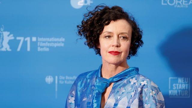 Maria Schrader präsentiert ihren Film "Ich bin dein Mensch" auf der Berlinale. Maria Schrader präsentiert ihren Film "Ich bin dein Mensch" auf der Berlinale.