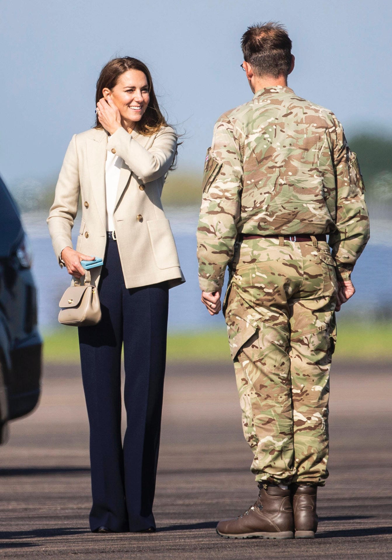 Herzogin Kate besucht die Luftwaffenbasis Royal Air Force Station Brize Norton.