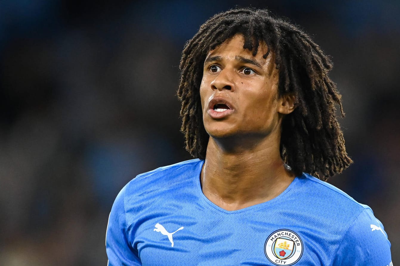 Nathan Aké: Nur wenige Minuten nach seinem Tor gegen RB Leipzig verstarb der Vater des City-Stars.