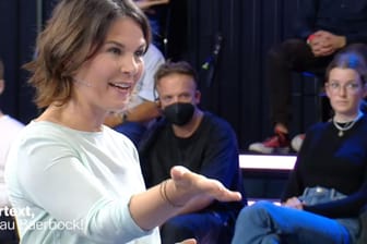 Annalena Baerbock in der ZDF-Sendung "Klartext": "Entscheidend ist, was wir jetzt tun."