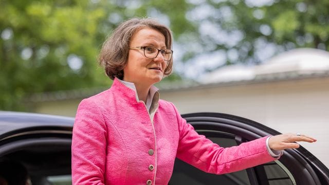 Ina Scharrenbach