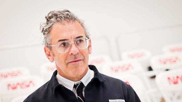 Der amerikanische Künstler Tom Sachs in den Deichtorhallen in Hamburg.