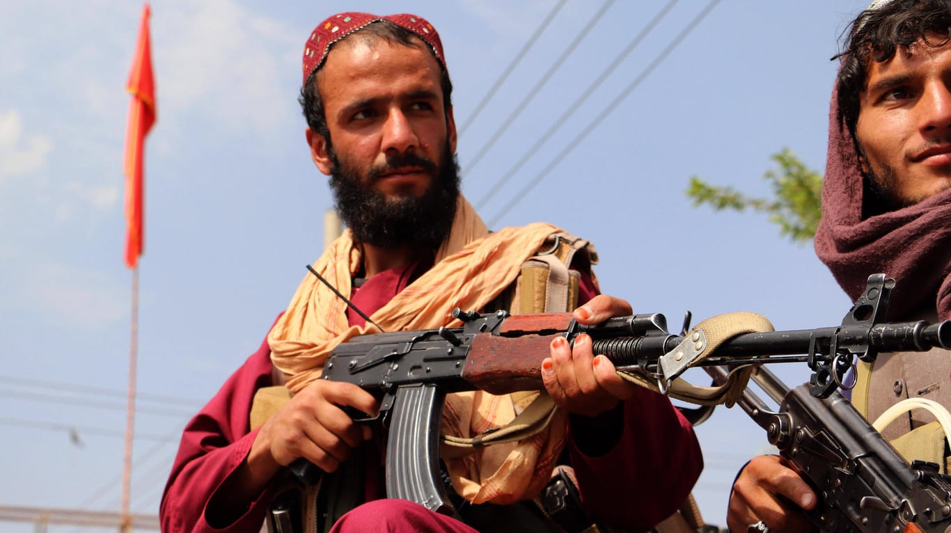 Taliban-Kämpfer in Kabul: Die Islamisten kontrollieren weite Teile Afghanistans.