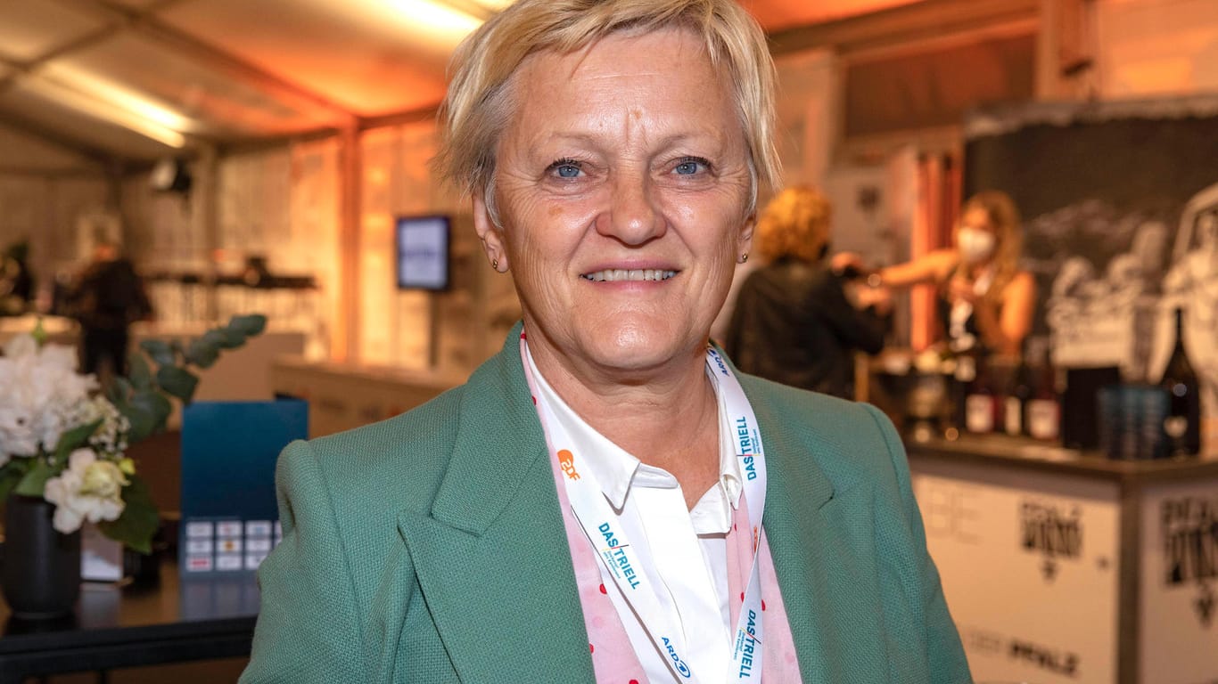 Renate Künast lächelt in die Kamera (Archivbild): Sie ist schon seit fast 20 Jahren Mitglied des Deutschen Bundestags.