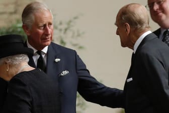 Prinz Charles und Prinz Philip: Der Prince of Wales berichtet jetzt, worüber er kurz vor dessen Tod mit seinem Vater sprach.