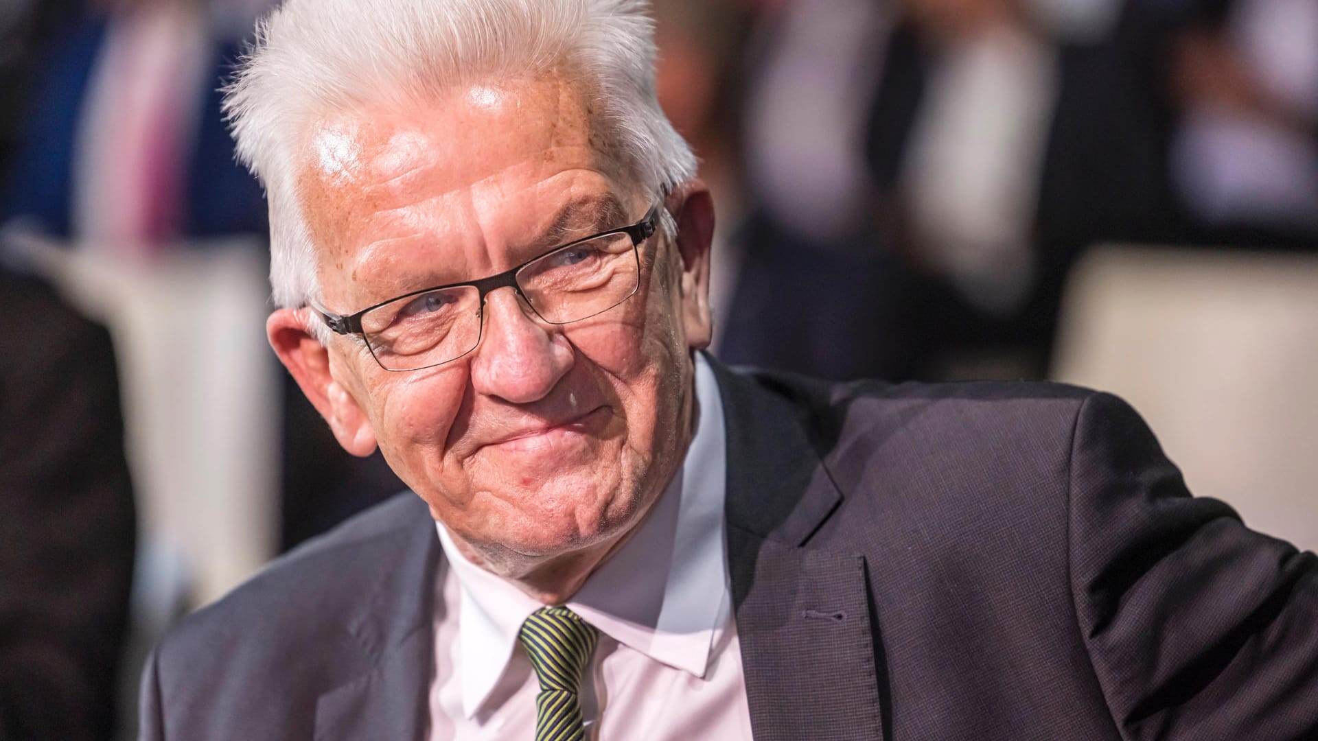 Winfried Kretschmann, Ministerpräsident in Baden-Württemberg: Der Joint habe bei ihm nicht gewirkt, erzählt Kretschmann.