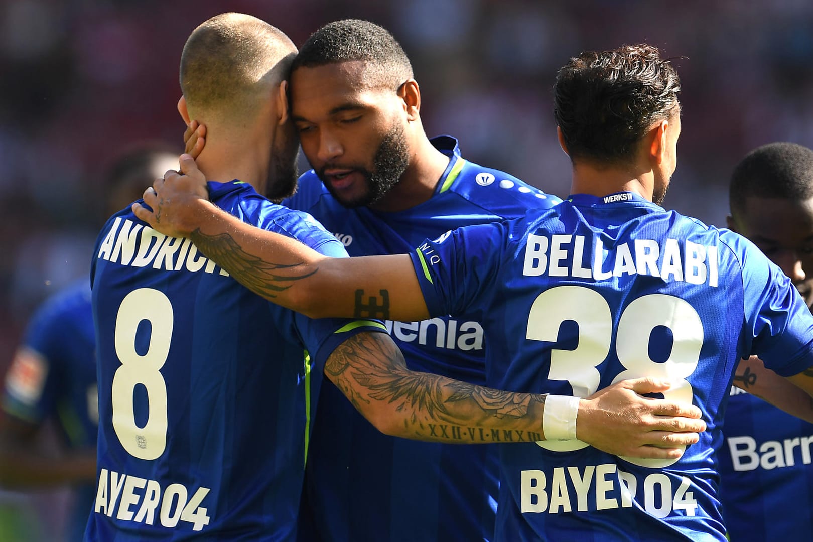 Budnesliga: Bayer Leverkusen rettete seinen Vorsprung über die Zeit.