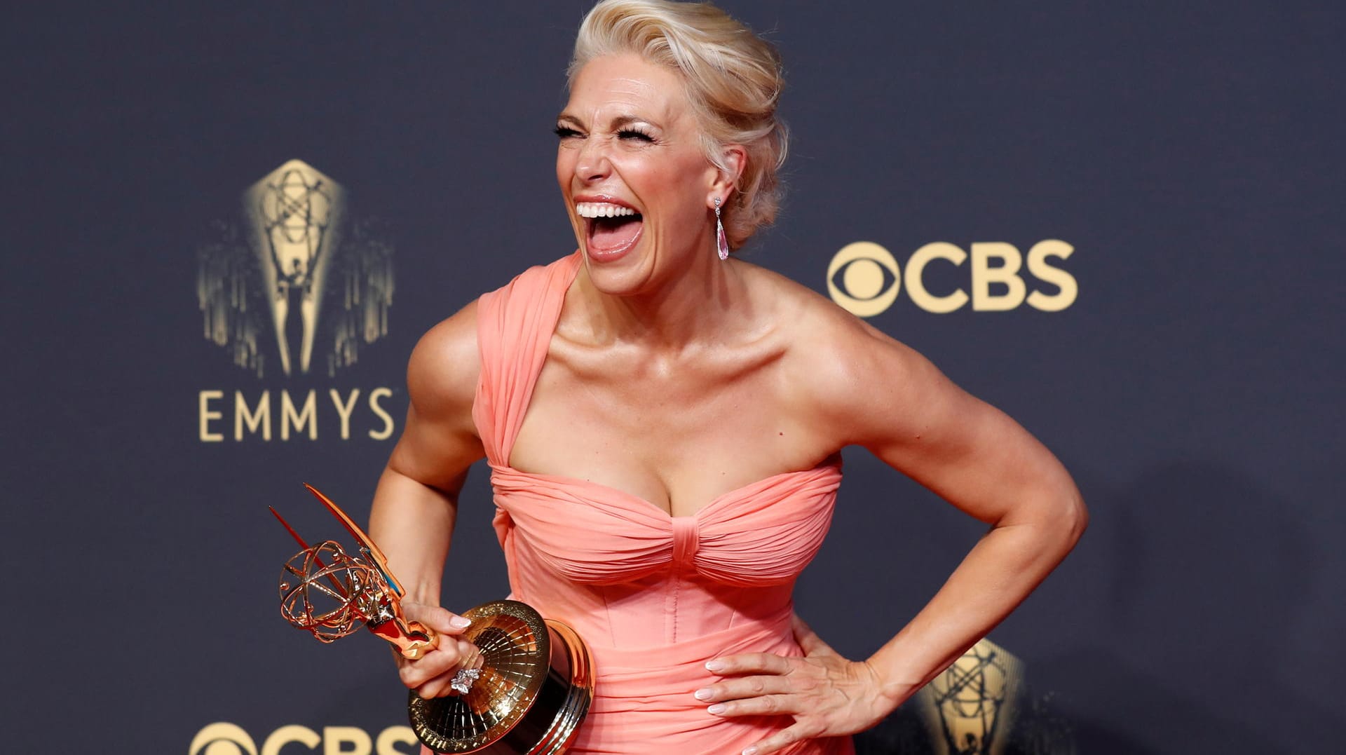 Emmy-Verleihung 2021: Schauspielerin Hannah Waddingham freute sich über den Preis.