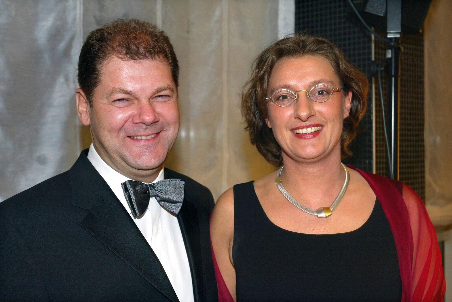 Olaf Scholz und Ehefrau Britta Ernst 2002: Sie lernten sich bereits Mitte der 80er Jahre kennen.