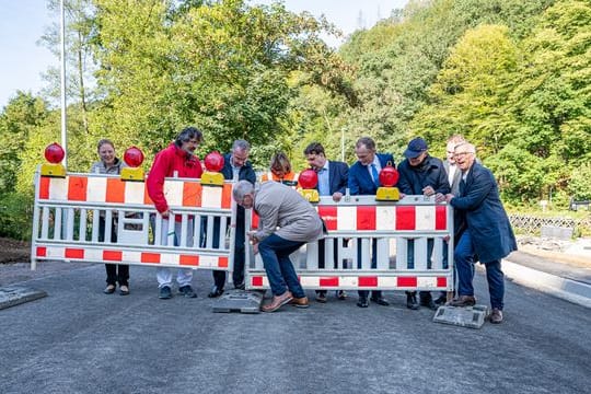 Brücke nach Neubau eingeweiht