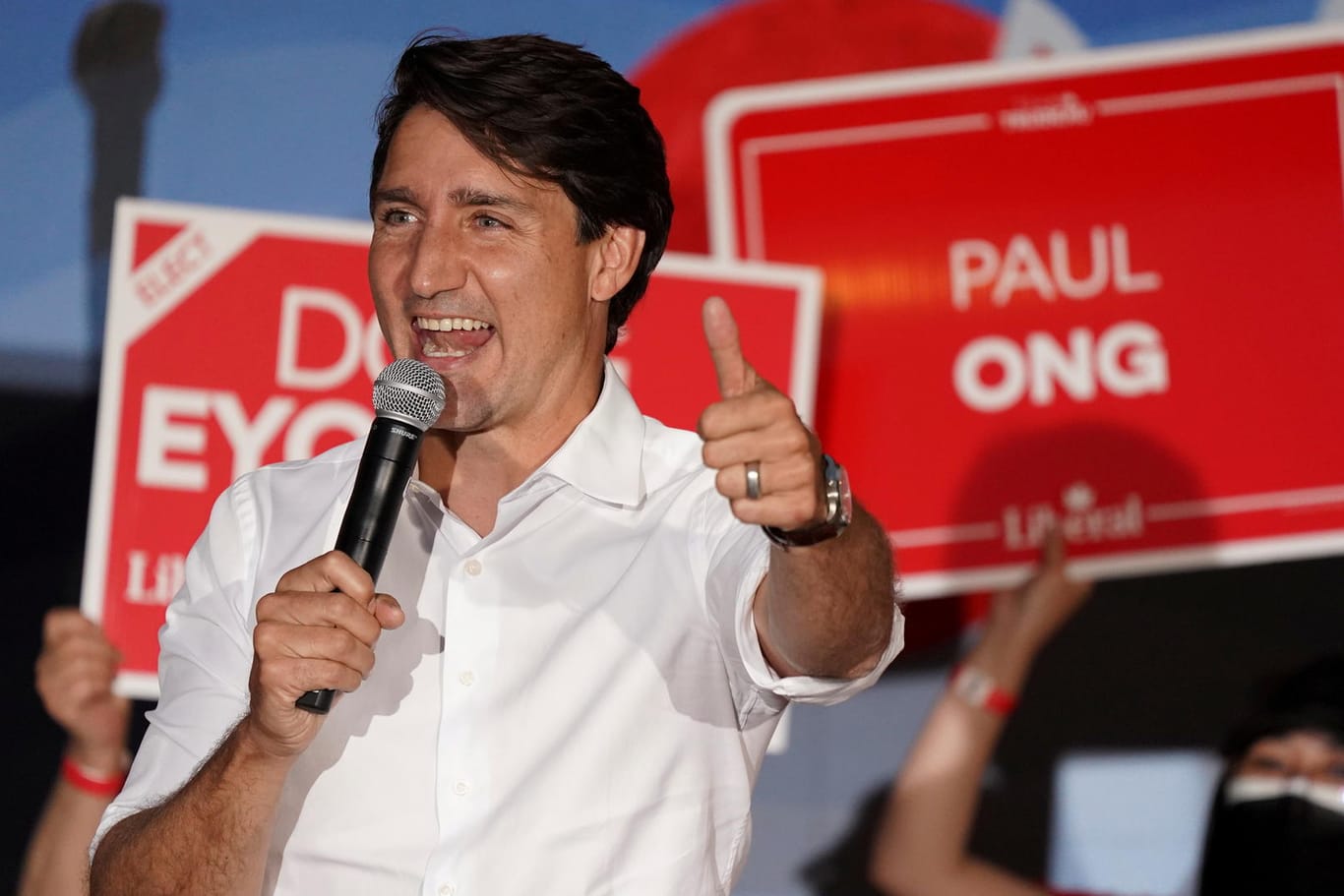 Justin Trudeau (Archivbild): Kanadas Premierminister bleibt nach ersten Prognosen im Amt.