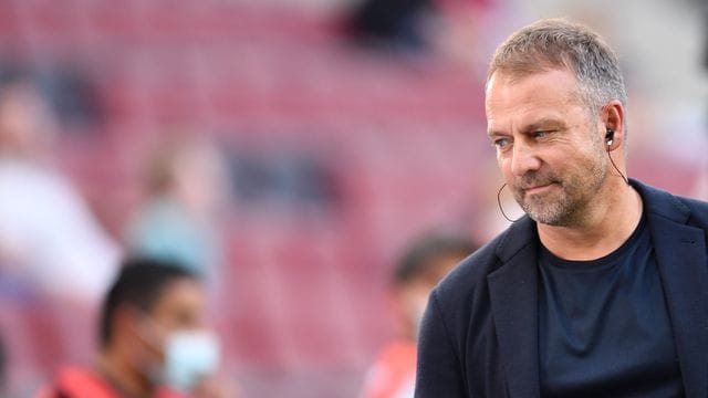 Hansi Flick hat ein gewichtiges Wort bei der Besetzung des U21-Trainerpostens mitzureden.