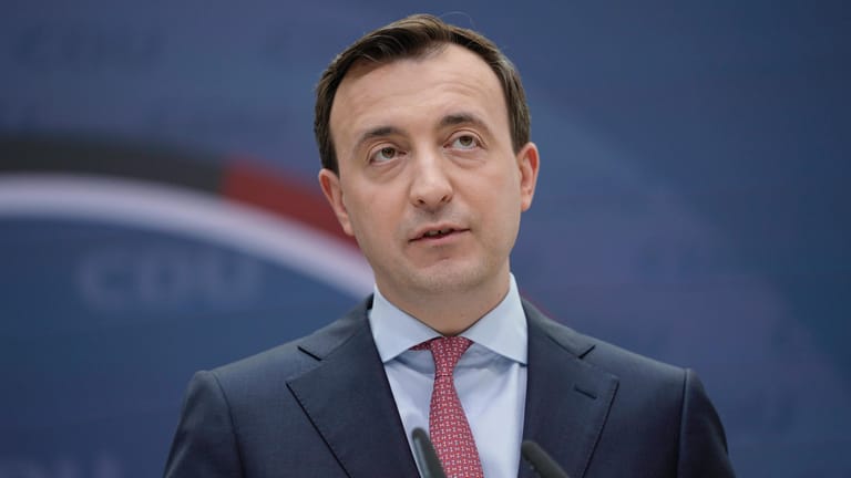 Paul Ziemiak: Der CDU-Generalsekretär verurteilt die Tat in Idar-Oberstein.