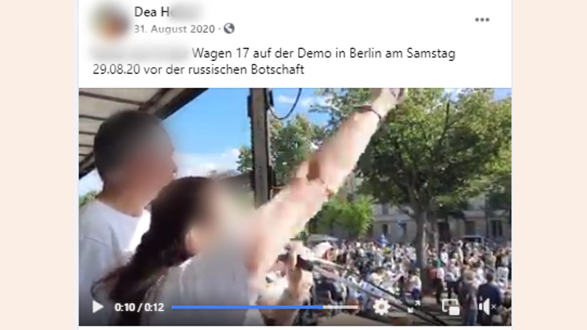 "Wir sind der Souverän": Der HIlferuf von Dea H. an die russische Botschaft bei der großen Querdenker-Demo am 29. August 2020 hatte Folgen, berichtete sie später: Dort wurden Fenster geöffnet...