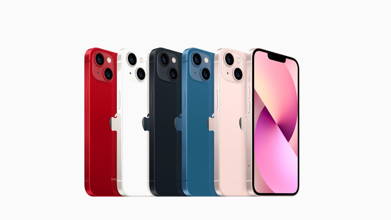 Ziemlich farbig: iPhone 13 und 13 Mini gibt es in mehreren Farben von Weiß bis Rot.