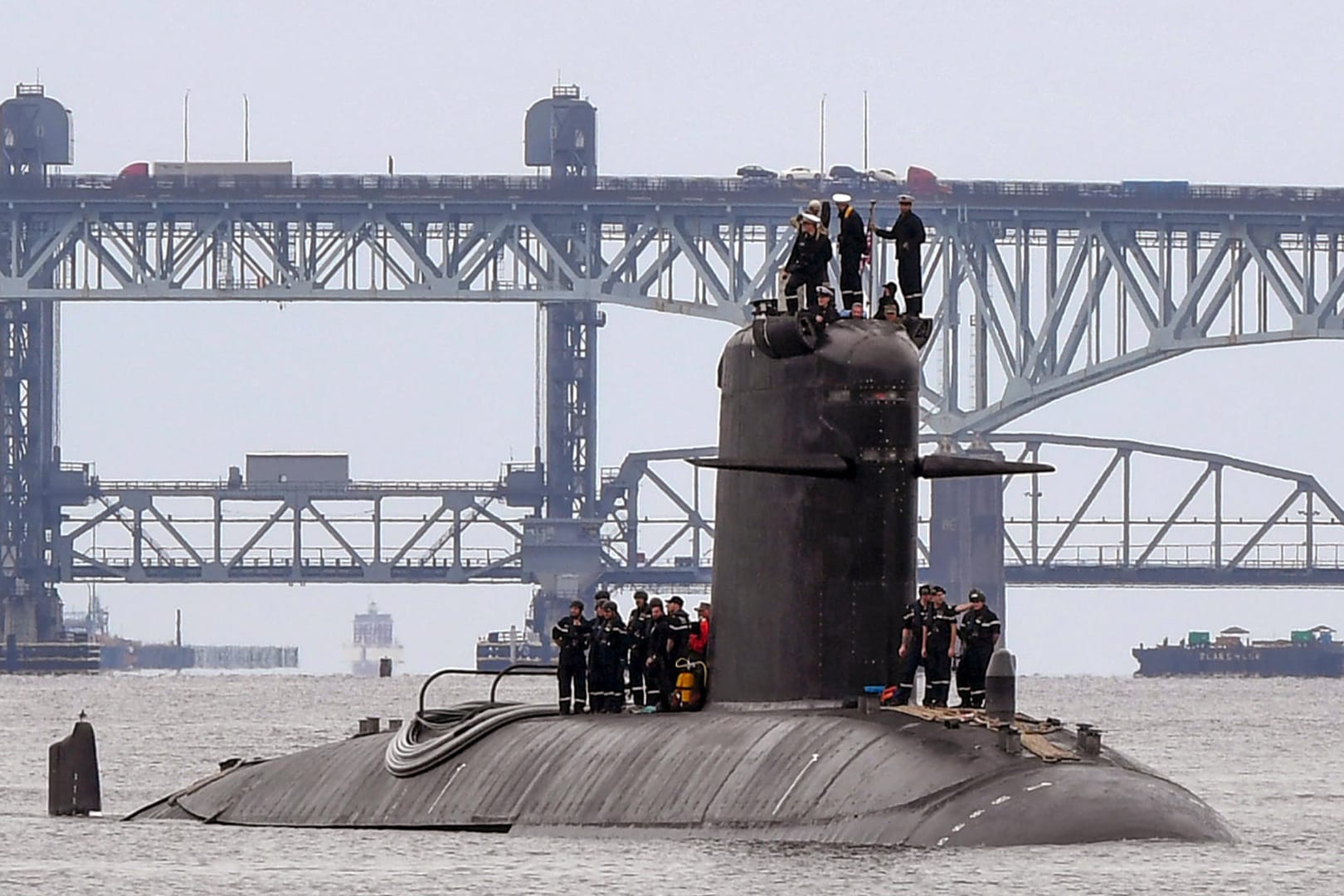 Französisches U-Boot in der Themse in England: Ursprünglich wollte Frankreich Australien mit neuen U-Booten ausrüsten, der Milliardendeal scheiterte, stattdessen erhielten die USA und Großbritannien den Vorzug. (Archivbild)