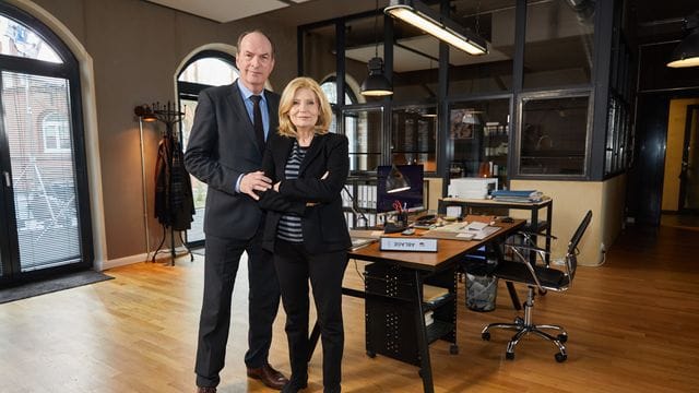 Herbert Knaup und Sabine Postel lockten wieder viele Fernsehzuschauer in ihre TV-Kanzlei.