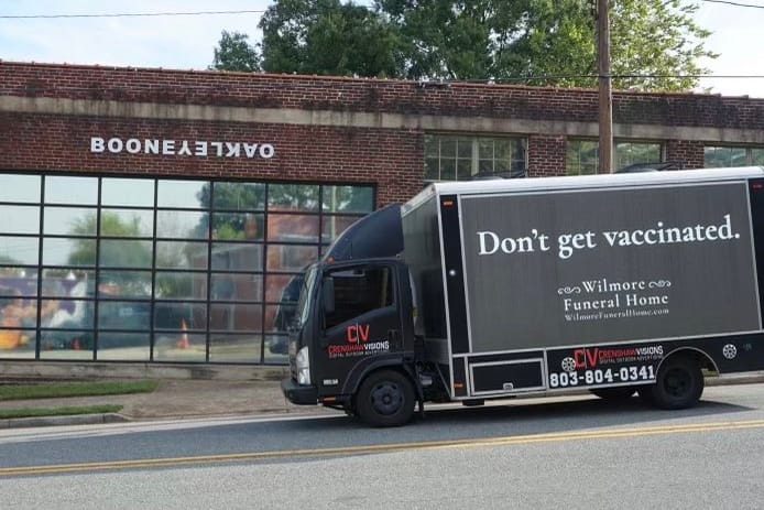 "Lasst euch nicht impfen": Ein Lkw sorgt in den USA für Aufsehen.