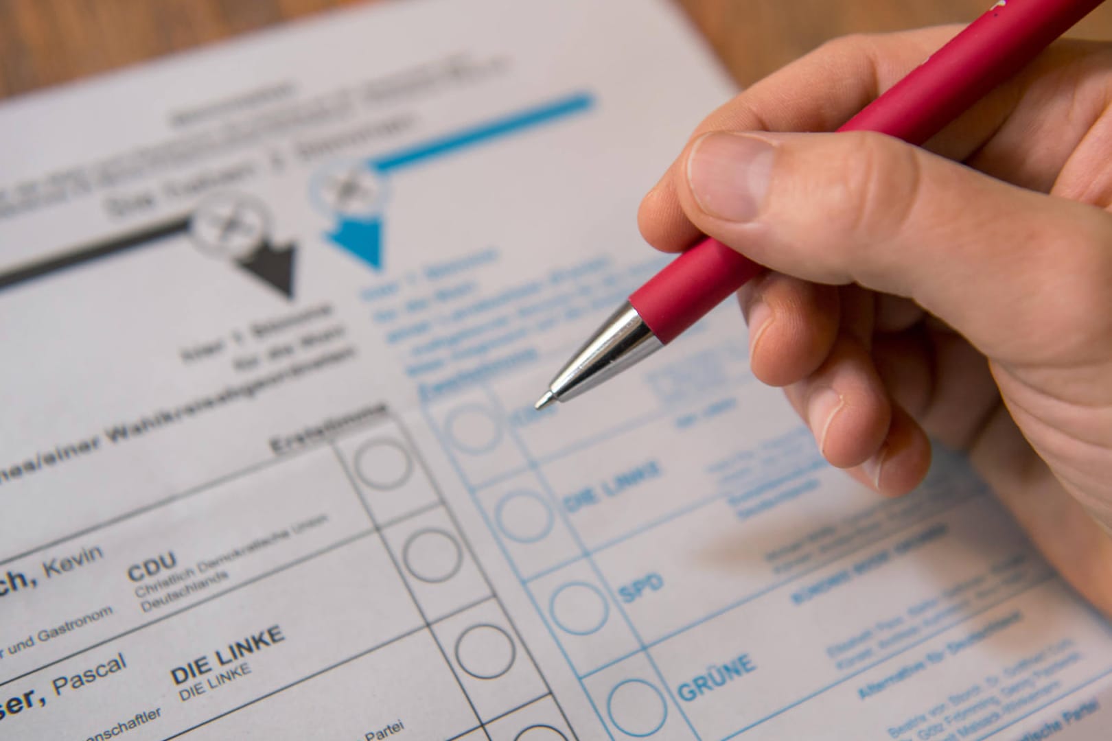 Stimmzettel für die Bundestagswahl: Die Prognosen könnten dieses Jahr etwas mehr abweichen, als sonst (Symbolbild).