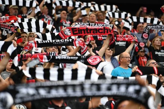 Eintracht Frankfurt hofft im Spiel gegen Hertha auf über 50.