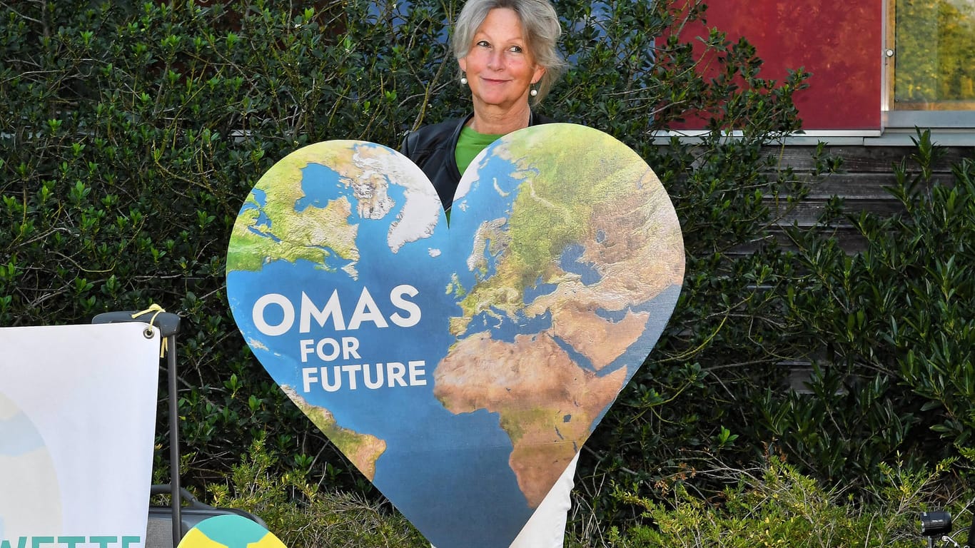 Die Leipzigerin Cordula Weimann (Archivfoto): Sie gründete die "Omas for Future" und konfrontierte vier Tage vor der Wahl Politiker mit ihrem Anliegen.