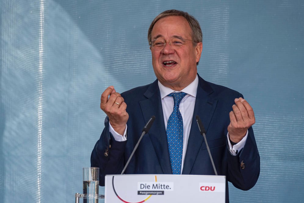 Armin Laschet: Der CDU-Kanzlerkandidat ist seinem Konkurrenten Olaf Scholz von der SPD dicht auf den Fersen.