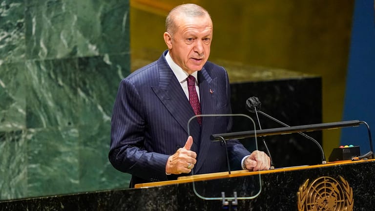 Erdoğan redet vor den Vereinten Nationen: Der türkische Präsident hat die Staatengemeinschaft zu mehr Anstrengungen im Kampf gegen die Klimakrise aufgefordert.