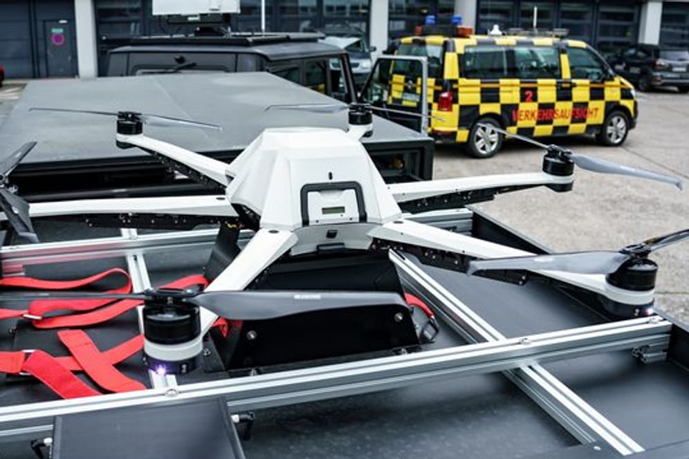 Projekt Falke: Abfangen von Drohnen auf dem Hamburger Flughafen
