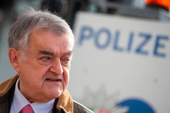 Herbert Reul (CDU): Der NRW-Innenminister geht davon aus, dass der Anschlag von Halle möglichst viele Menschen hätte treffen sollen.