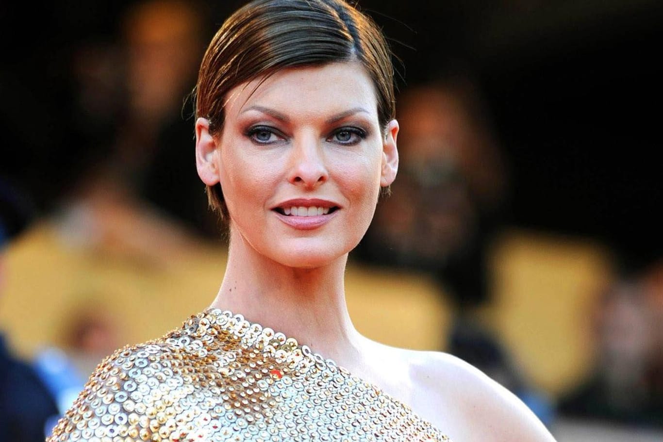 Linda Evangelista: 2008 zeigte sich das Model bei den Filmfestspielen in Cannes.