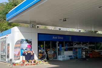 Tatort Tankstelle: Dort ist ein 20-jähriger Student getötet worden.