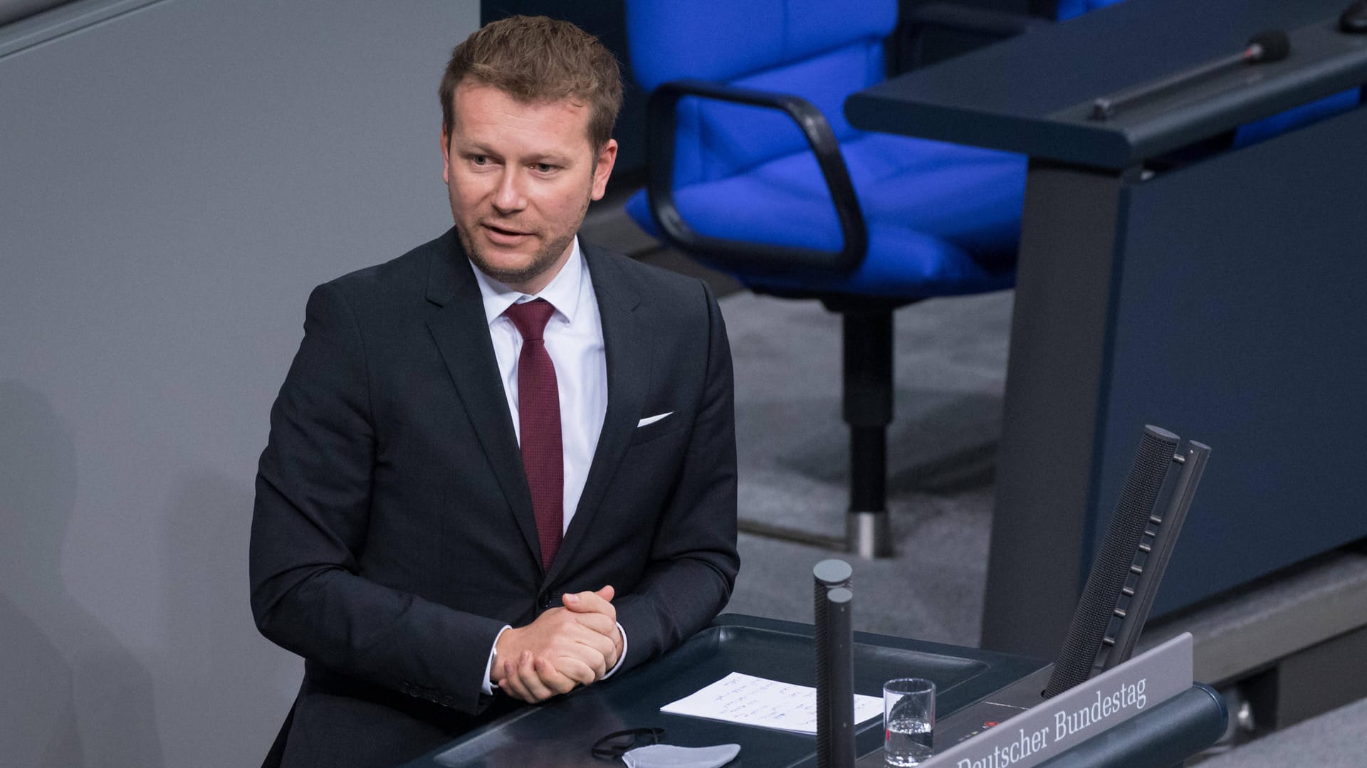 Christoph Bernstiel, Bundestagsabgeordneter aus Halle an der Saale: Der CDU-Politiker will auch seinen Akkuschrauber mitbringen. Christoph Bernstiel, Bundestagsabgeordneter aus Halle an der Saale: Der CDU-Politiker will auch seinen Akkuschrauber mitbringen.