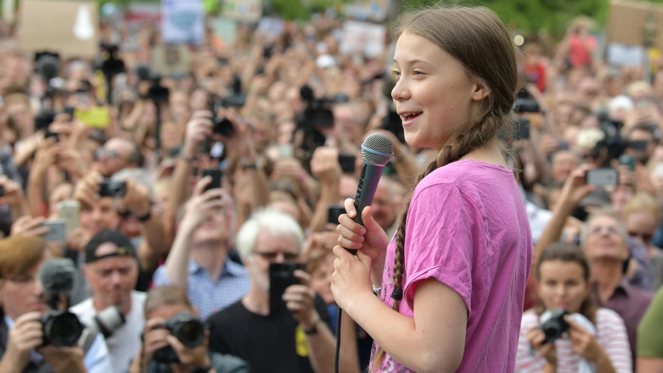 Fridays for Future: Tausende Schüler nahmen auch 2019 zusammen mit der schwedischen Klima-Aktivistin Greta Thunberg an der Demonstration teil.