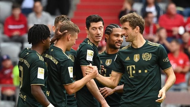 Am vergangenen Wochenende waren die Bayern gegen Bochum siebenmal erfolgreich. Am vergangenen Wochenende waren die Bayern gegen Bochum siebenmal erfolgreich.