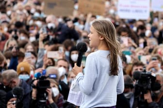 Greta Thunberg spricht in Berlin: Bundesweit wurde für ambitionierteren Klimaschutz protestiert.