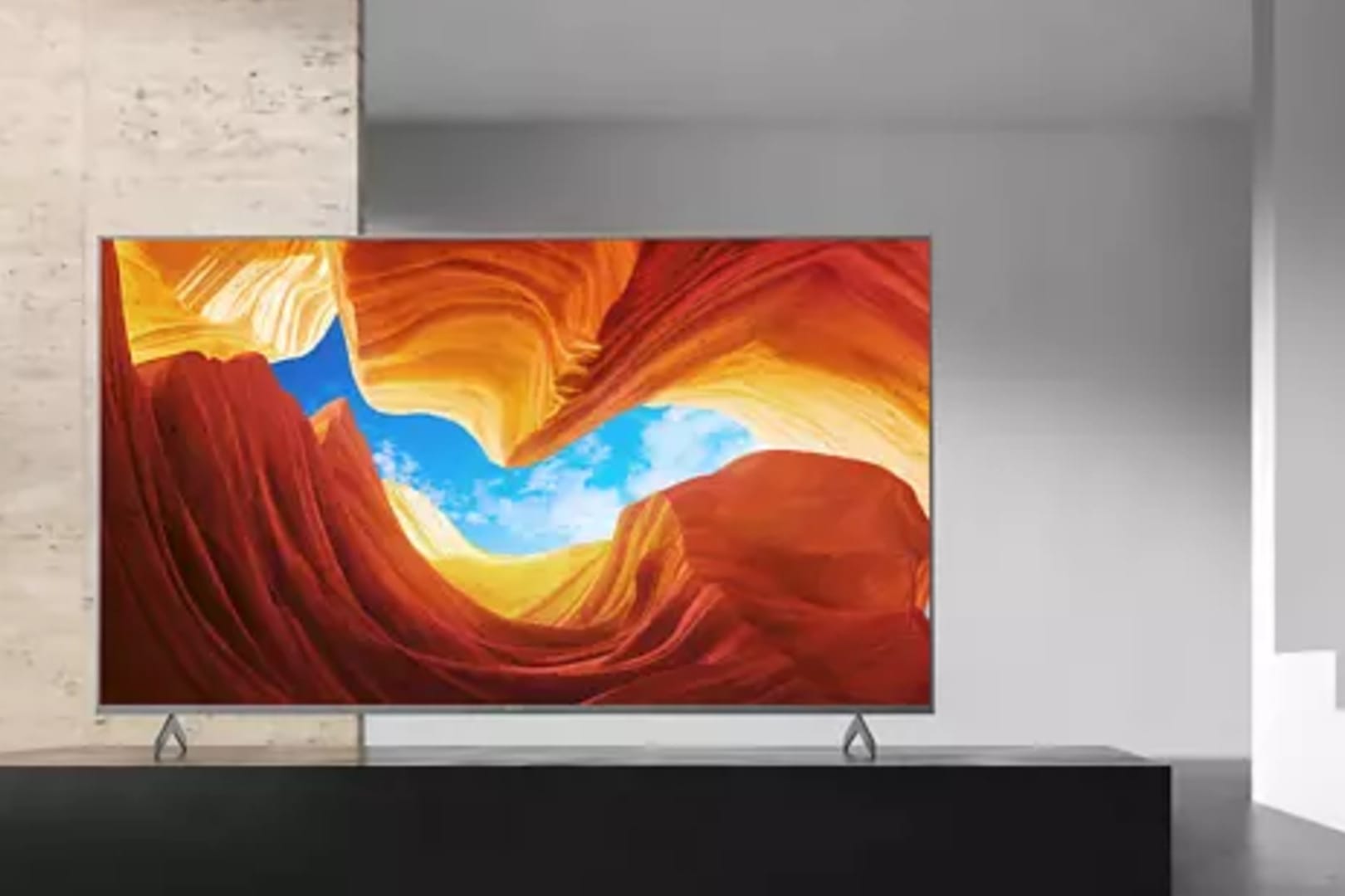 Der Sony KD-55XH9077 ist ein edler Fernseher mit 4K-Auflösung und guter Ausstattung.