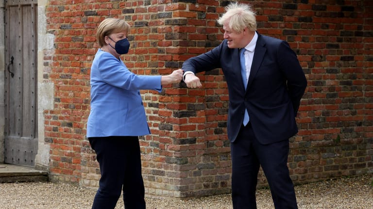 Merkel und Johnson: In Großbritannien wird die Kanzlerin auch dafür kritisiert, dass sie vor der Brexit-Abstimmung nicht für den Verbleib der Briten in der EU geworben hat.