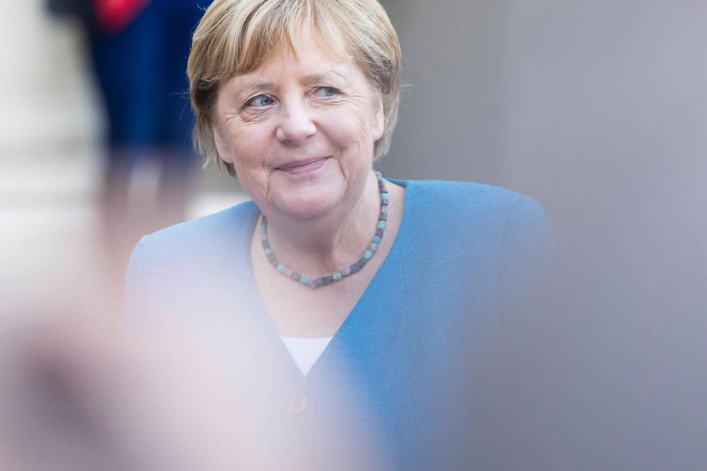 Kanzlerin Angela Merkel: Sie bleibt nun noch kommissarisch im Amt, bis eine neue Regierung bestimmt wurde.