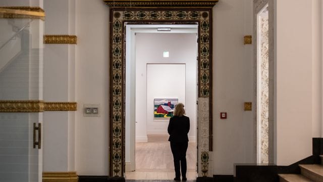 Blick in die Ausstellung "The Cool and the Cold.