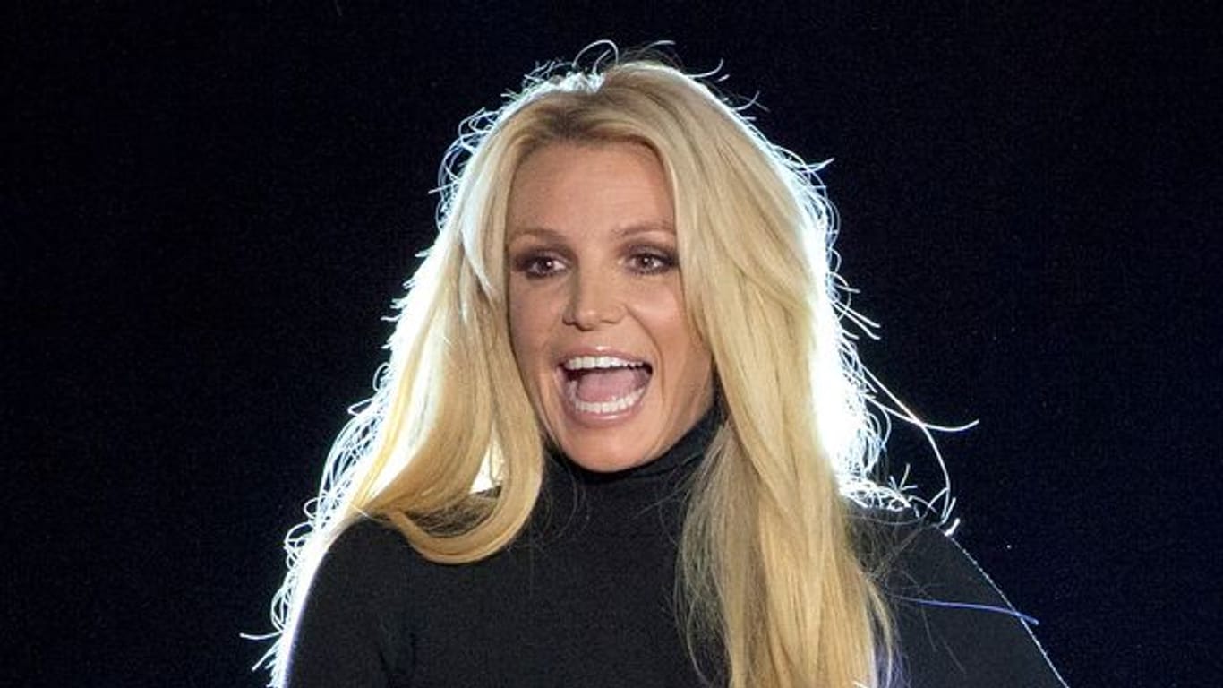 Britney Spears bleibt in den Schlagzeilen.