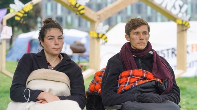 Hungerstreik zweier Klimaaktivisten in Berlin Hungerstreik zweier Klimaaktivisten in Berlin