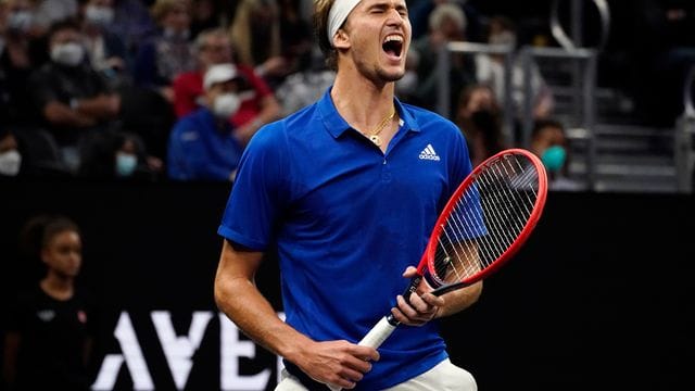 Alexander Zverev steht mit dem Team Europa vor dem Sieg im Laver Cup. Alexander Zverev steht mit dem Team Europa vor dem Sieg im Laver Cup.