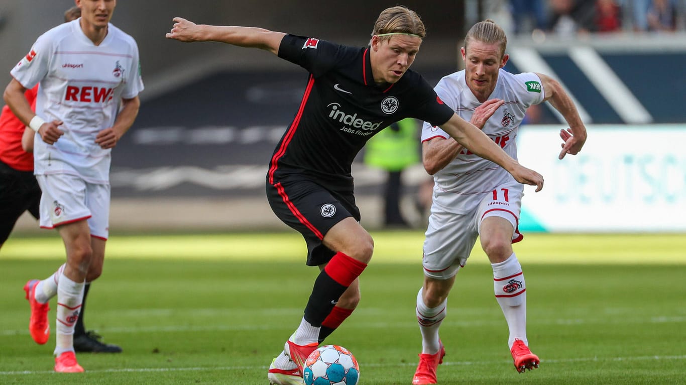 Jens Petter Hauge (Eintracht Frankfurt, M.) gegen Florian Kainz (1. FC Köln): Das Abseits war für die Zuschauer nicht genau zu erkennen, sodass der Videoassistent entscheiden musste.